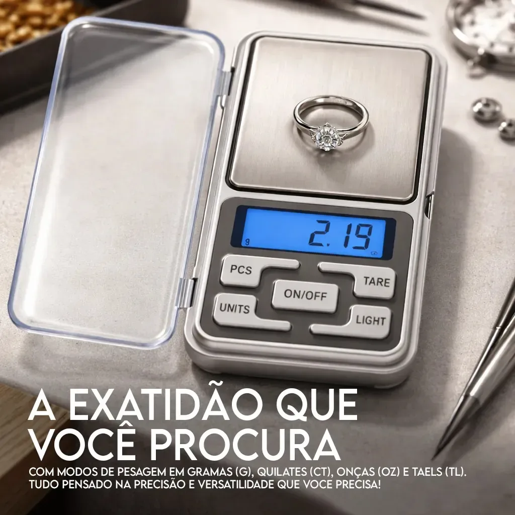 Anel sendo pesado em mini balança digital com função tara e visor iluminado