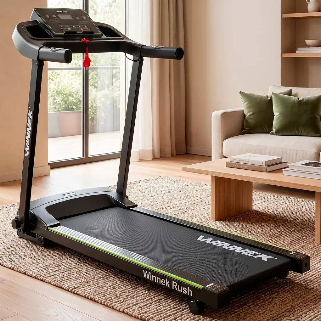 Esteira WINNEK Rush 2.0 HP em ambiente residencial