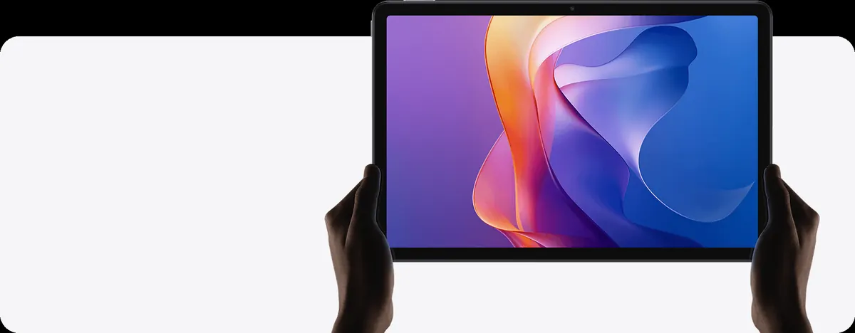 Redmi Pad 2 segurado na horizontal